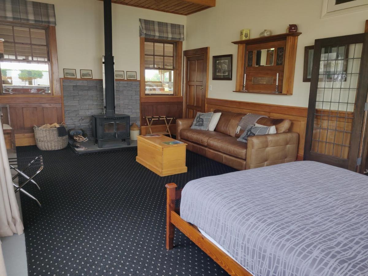 Bramley'S Stables And Accommodation รางีโอรา ภายนอก รูปภาพ